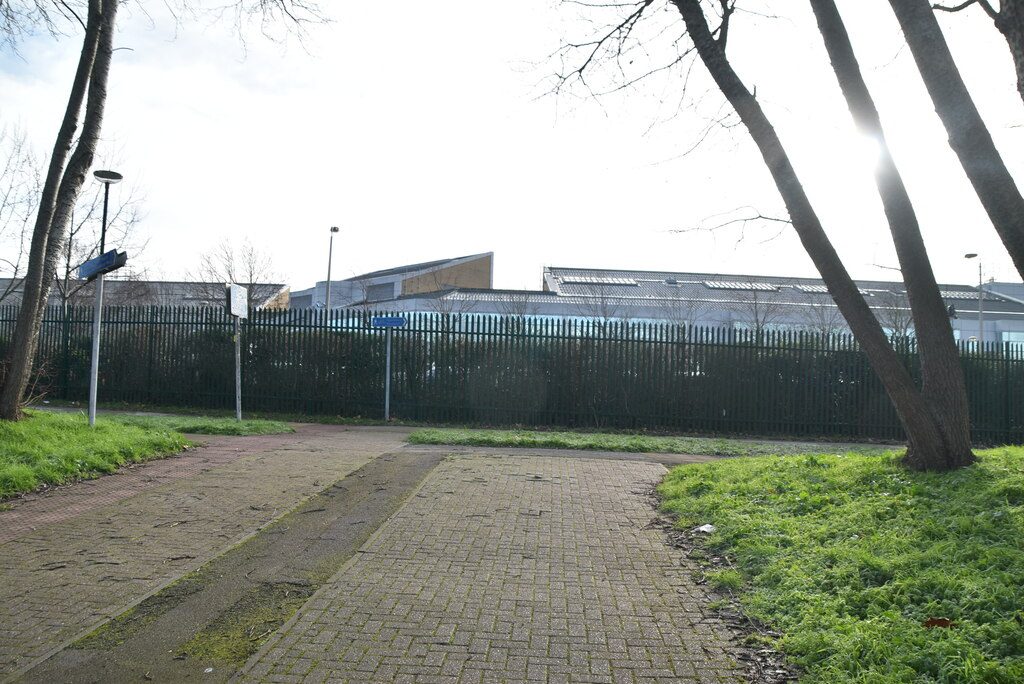 Woolwich Ceza Mahkemesi binasının dış görünüşü