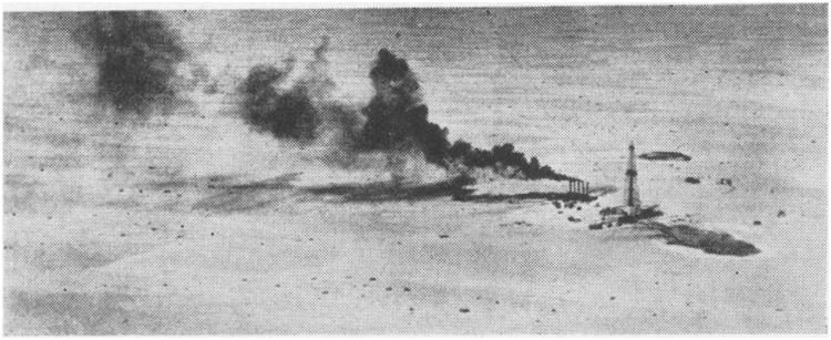 Suudi Arabistan'daki Abkayk petrol rafinerisinin eski bir hava fotoğrafı
